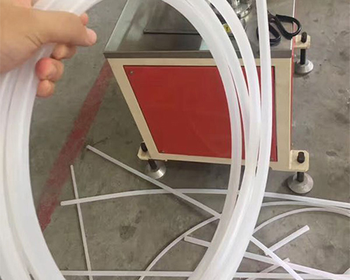 塑料挤出机